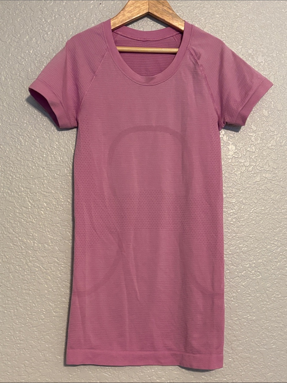 lululemon athletica Short Sleeve Crew Tee in Dusty Rose